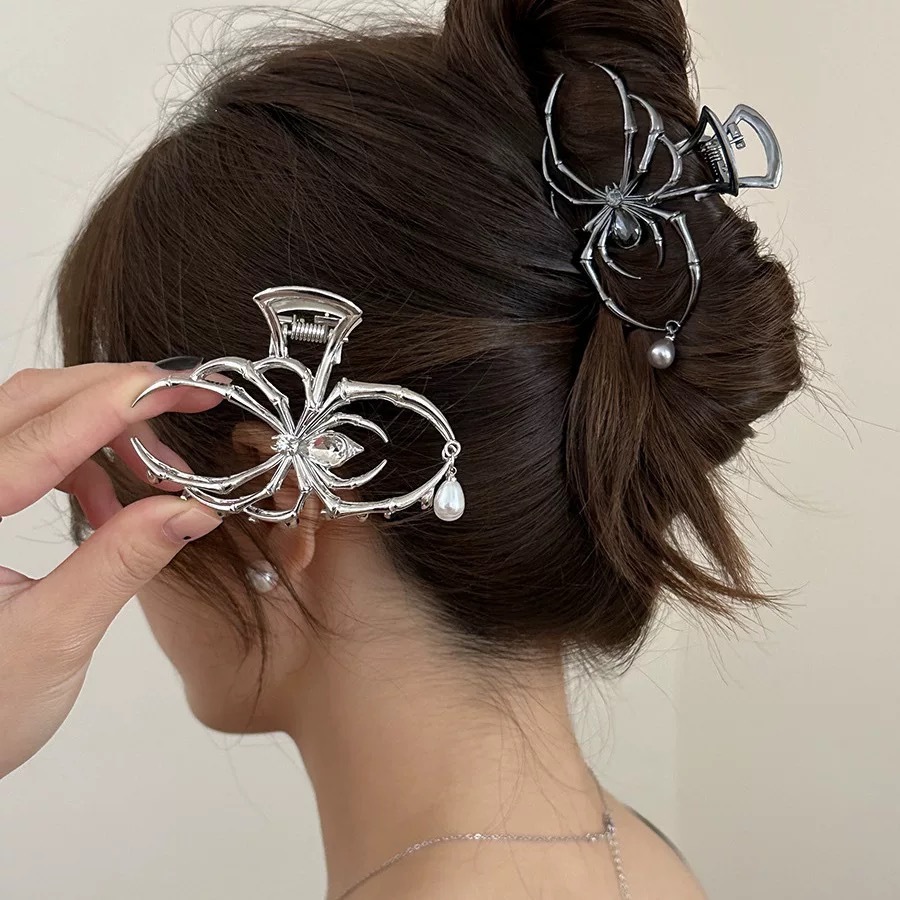 Jewelry Making For Adults - Klip Cakar Rambut Laba-laba Hitam Halloween
